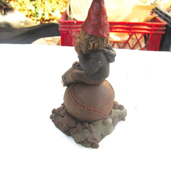VTG 1984 TOM CLARK GNOME, HOMER, SITTING ON BASEBALL, RETIRED 10/93 - Picture 2 of 10